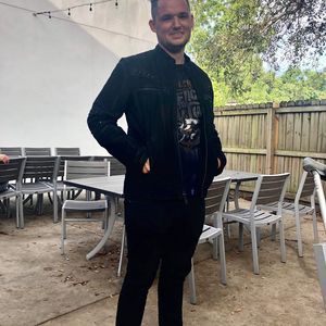 Meet your Posher, John